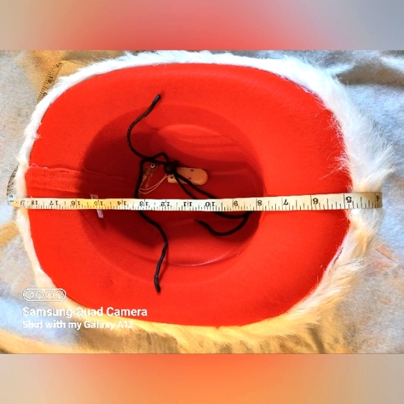 LED Light Blinking Cowboy Santa Hat - Picture 13 of 16